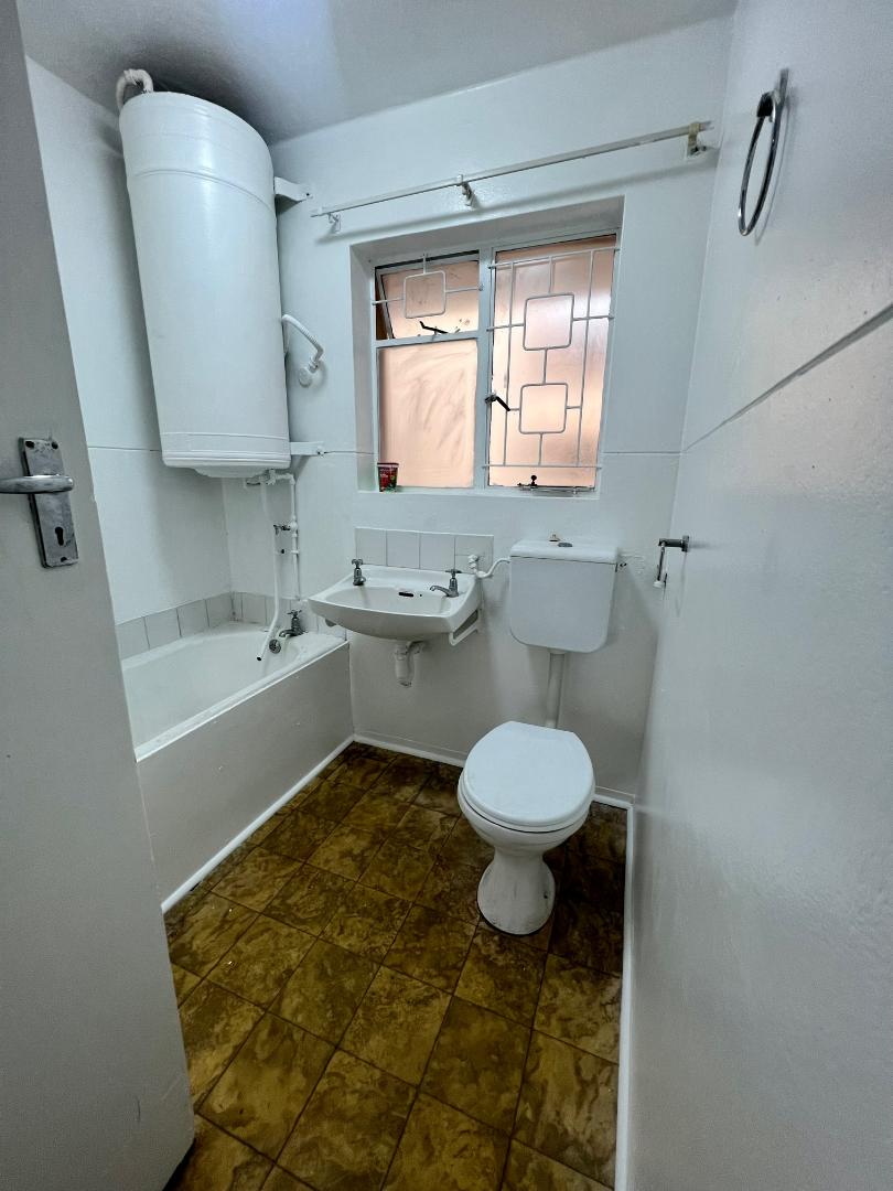 To Let 1 Bedroom Property for Rent in Kensington Eastern Cape